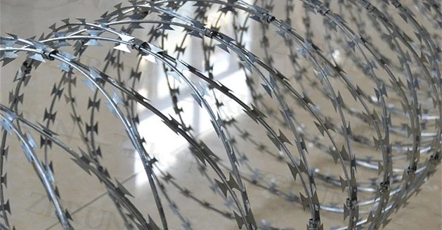 types of metal wire fencing