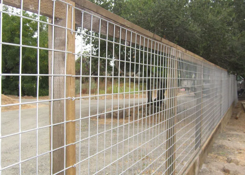 welded wire fence design
