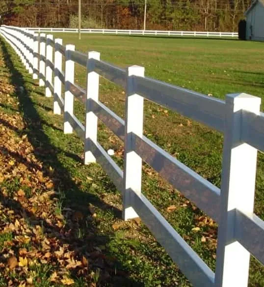 Vinyl Ranch Rail Fencing – Durable, Stylish &#038; Maintenance-Free